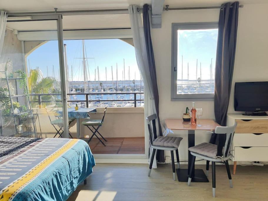 Apartamento Au Bord De L'Eau, Profitez D'Un Moment De Calme ! Gruissan Exterior foto